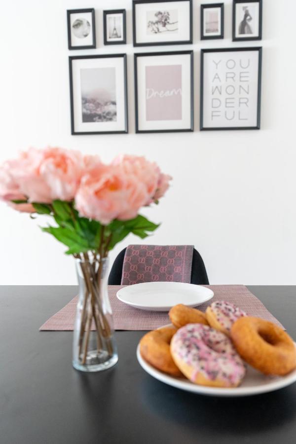 Rose Lux Residence Budapest Bagian luar foto